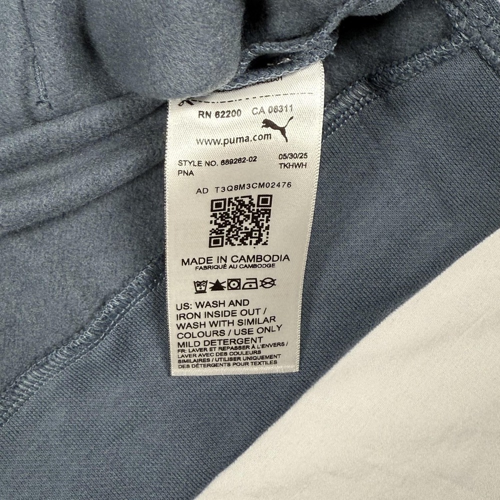 Puma Fleece Hoodie Medium Pullover Sweatshirt Kangaroo Pocket Athleisure Winter - Picture 4 of 11